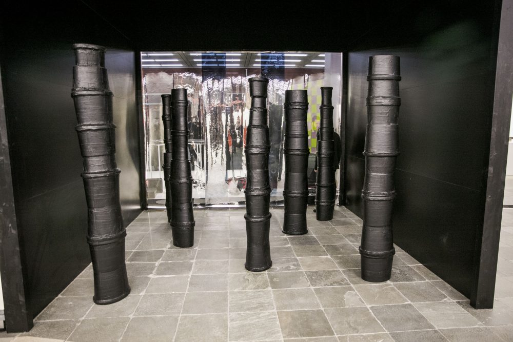 PARIS REFAKE SEVEN COLUMNS, 2016